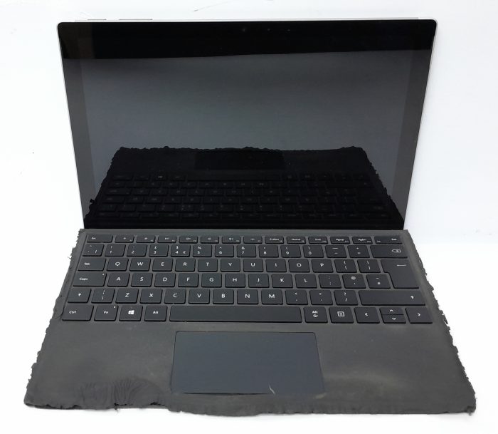 Microsoft_Surface_Pro_5_2