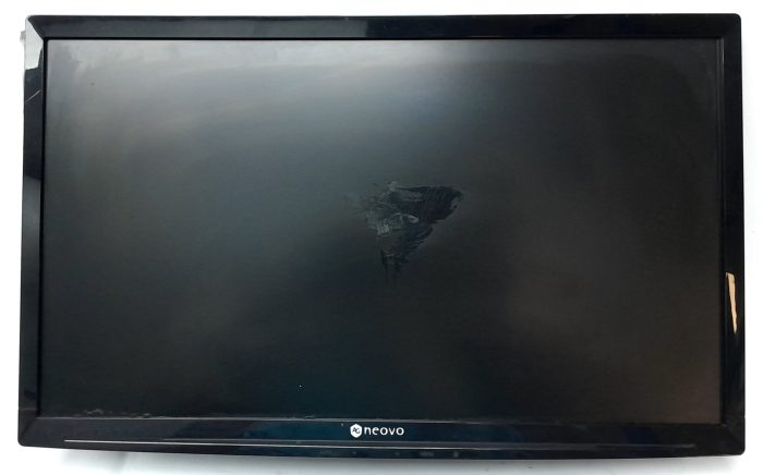 Neovo_L-w22_2