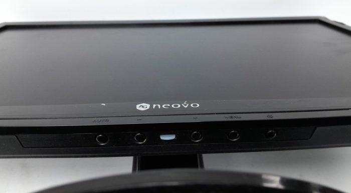 Neovo_L-w22_3