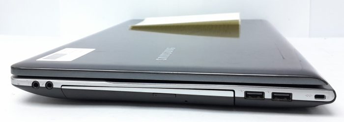 Samsung_Np350v5c-a08uk_4