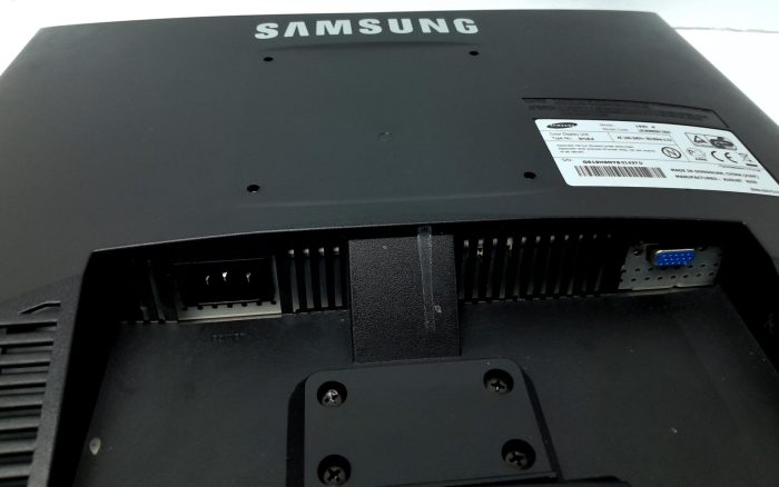 Samsung_Syncmaster_193v_N_5