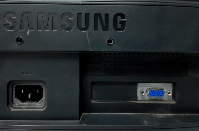 Samsung_Syncmaster_B1930n_4
