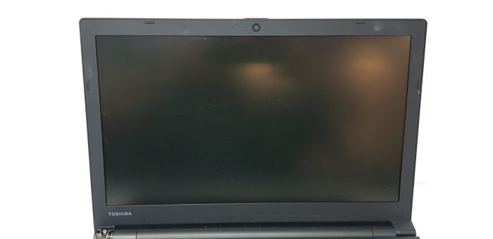 Toshiba_R50-b-12p_4