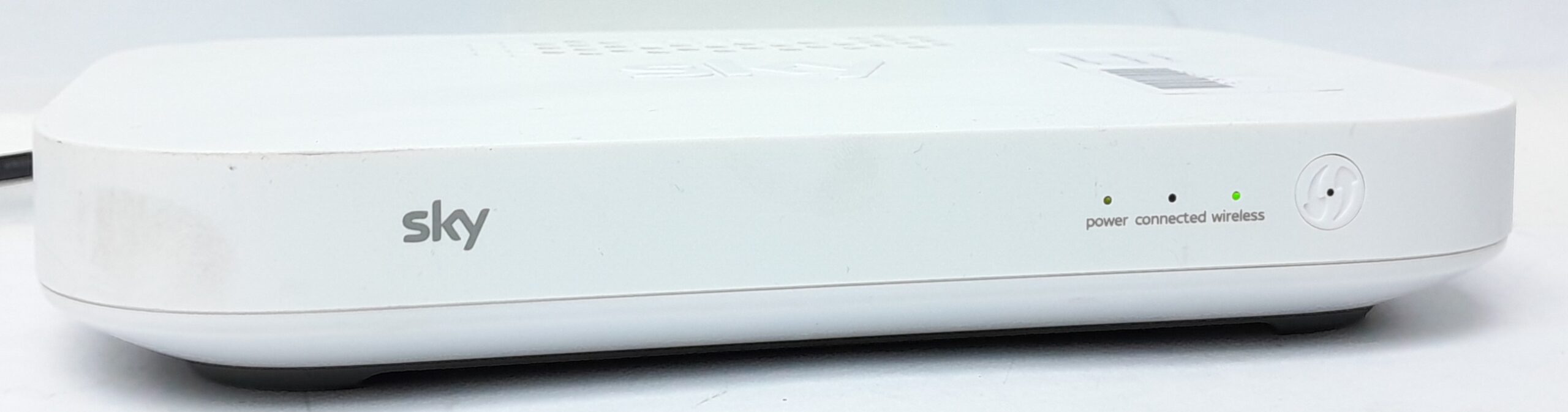 20250206_203851 Sky WiFi Booster Box EE120 - Image 1
