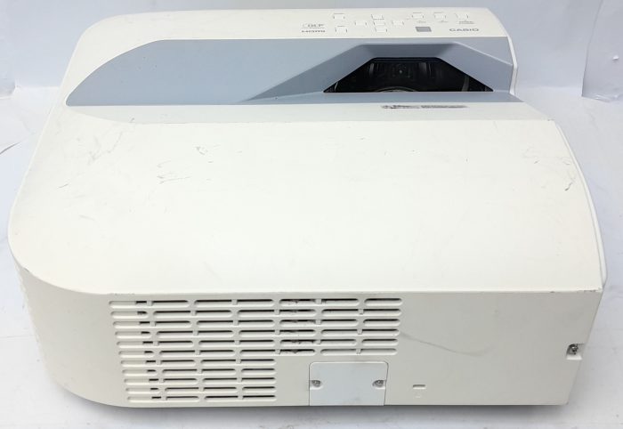 Casio HDMI VGA Projector With 4398 Lamp Houes Used XJ-UT310WN - Image 5