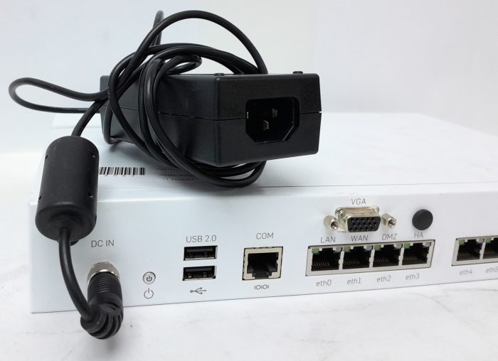 Sophos 8 Port Network Firewall Security SG135 - Image 5
