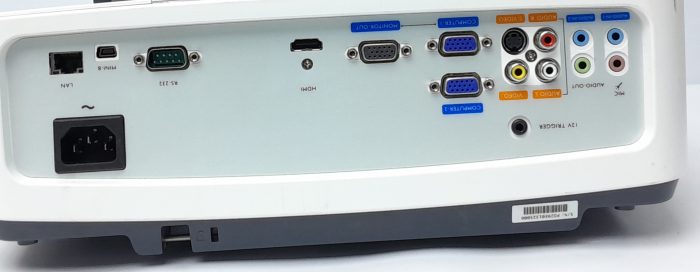 BenQ HDMI VGA Projector with 219 Lamp Hours Used MX842UST - Image 6