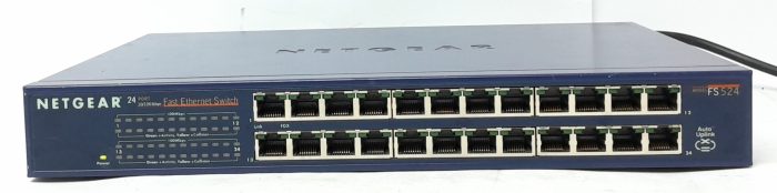 Netgear 24 Port 10/100 Mbps Fast Ethernet Switch FS524 - Image 2
