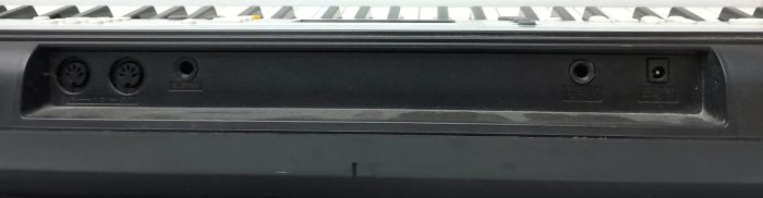 Yamaha Electronic Keyboard PORTATONE YPT-200 - Image 6