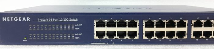 Netgear 24 Port 10/100 Switch Prosafe JFS524 - Image 6