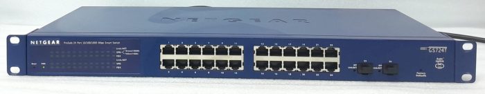 Netgear 24 Port Gigabit Smart Switch Prosafe GS724T v4 - Image 2
