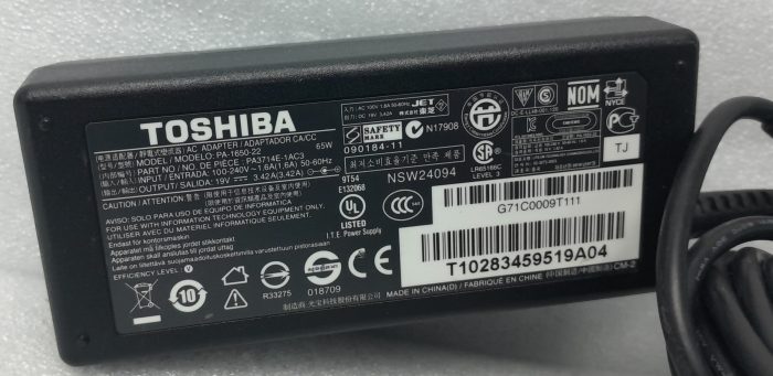 Toshiba Power Adapters 19V 3.42A - x10 - Image 3
