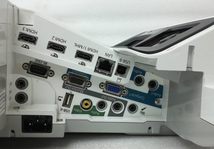 Epson HDMI VGA Projector with 3089 Lamp Hours Used EB-685Wi H741B - Image 5