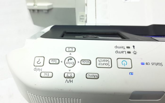 Epson HDMI VGA Projector with 3578 Lamp Hours Used EB-585Wi H600B - Image 7