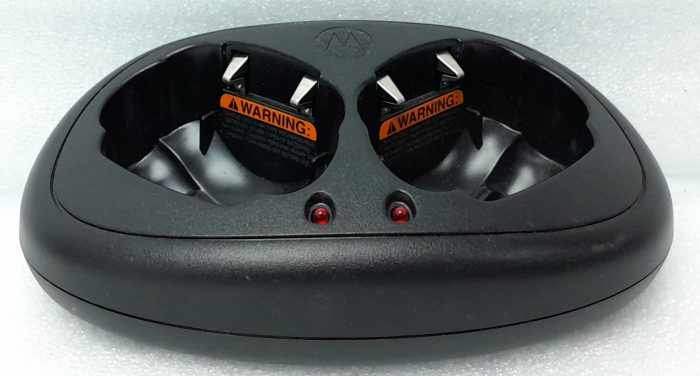 Motorola Dual Charging Dock Station for Walkie Talkie IXPN4023A - Image 2