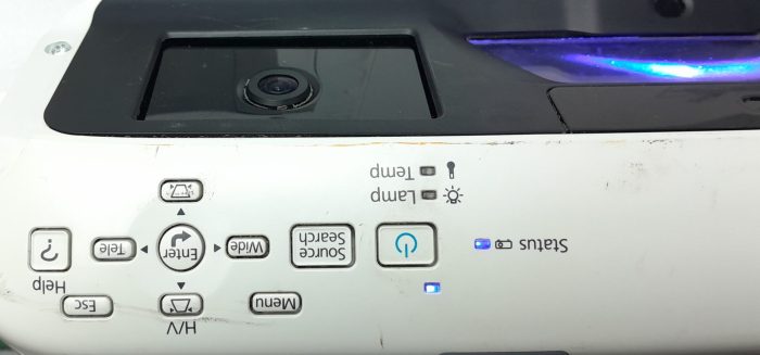 Epson HDMI VGA Projector with 3817 Lamp Hours Used EB-585Wi H600B - Image 7
