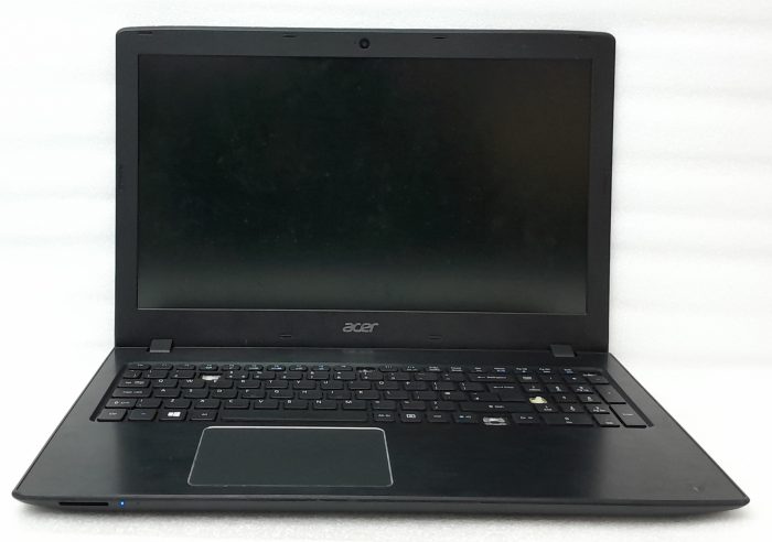 Acer_Travelmate_P259-m-31xt_2