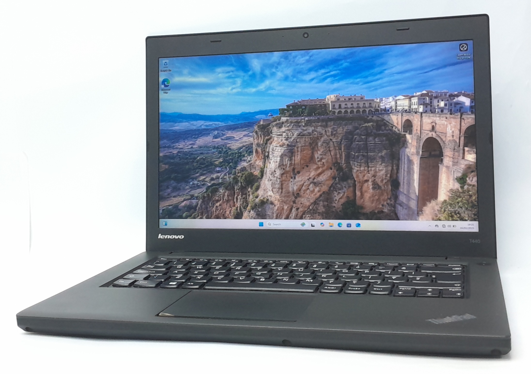 Lenovo_Thinkpad_T440_1-1.jpg Lenovo_Thinkpad_T440_1