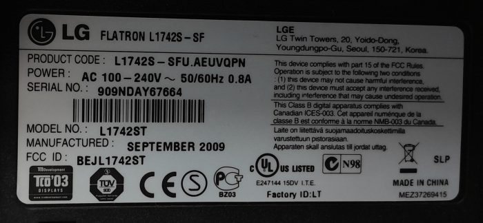 Lg_Flatron_L1742s_(l1742st)_6
