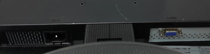 Lg_Flatron_L1752s-sf_4