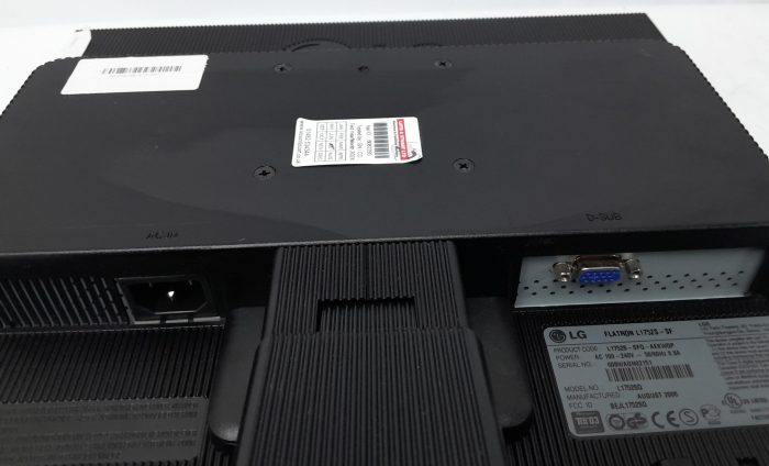 Lg_Flatron_L1752s_(l1752sq)_5