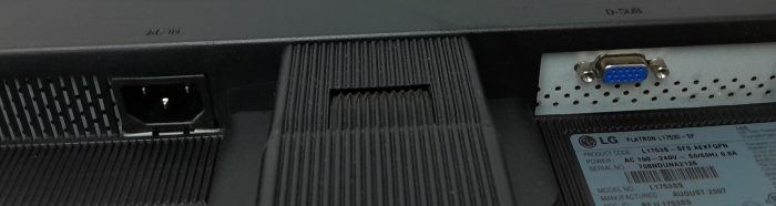 Lg_Flatron_L1753s-sf_3