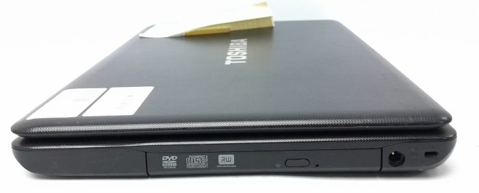 Toshiba_Satelite_Pro_C660_4