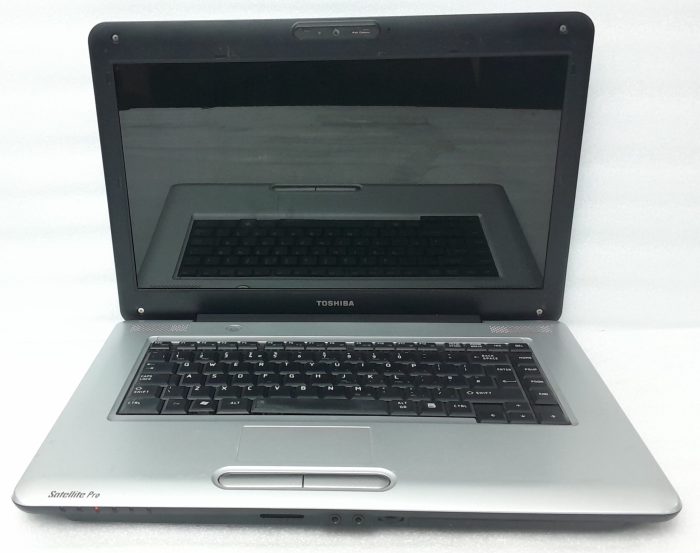 Toshiba_Satellite_Pro_L450-13p_2