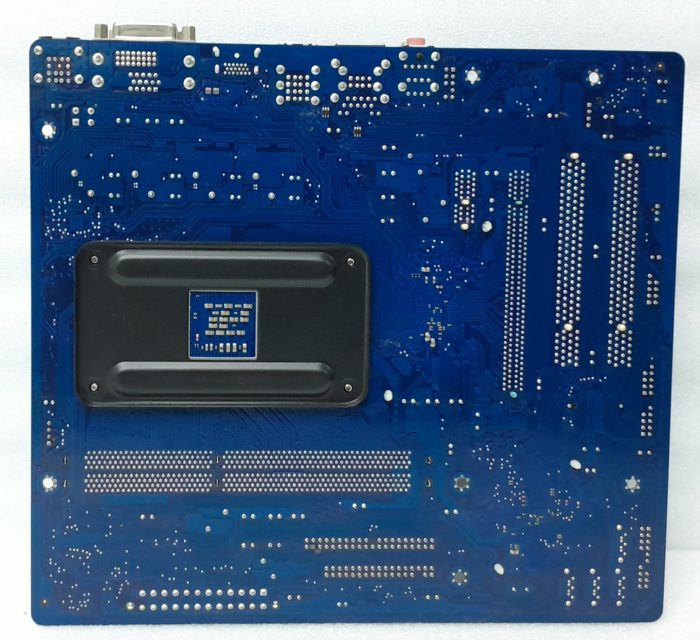 Gigabyte Motherboard AMD Phenom II X2 555 With I/O Shield GA-MA74GMT-S2 AM3 DDR3 MICRO ATX - Image 4