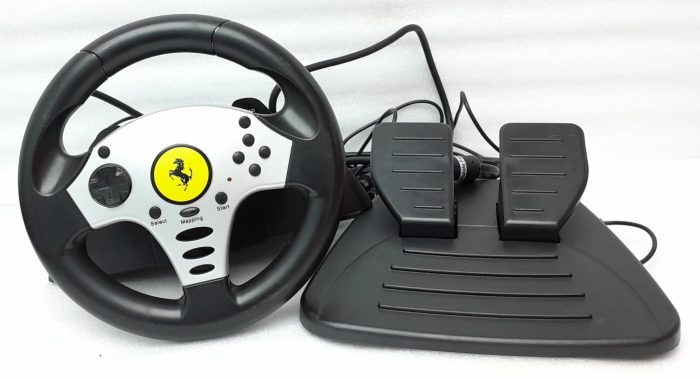 Thrustmaster Racing Wheel & Panel Universal Challenge - Image 2