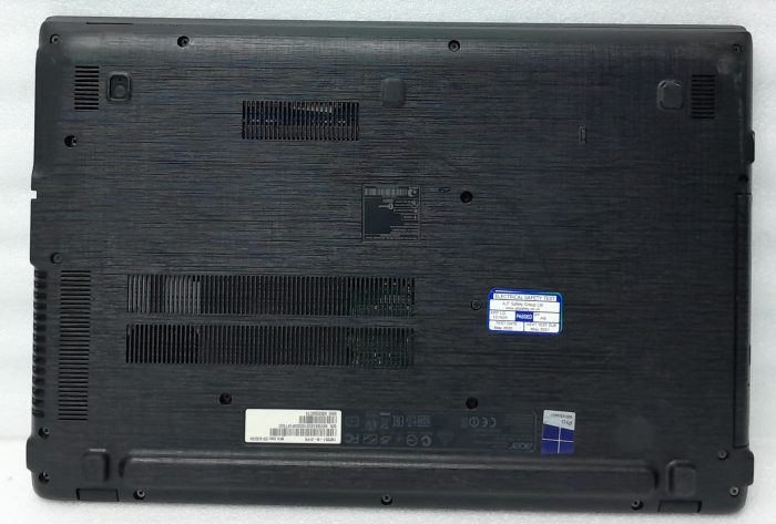 Acer_Travelmate_P257_5
