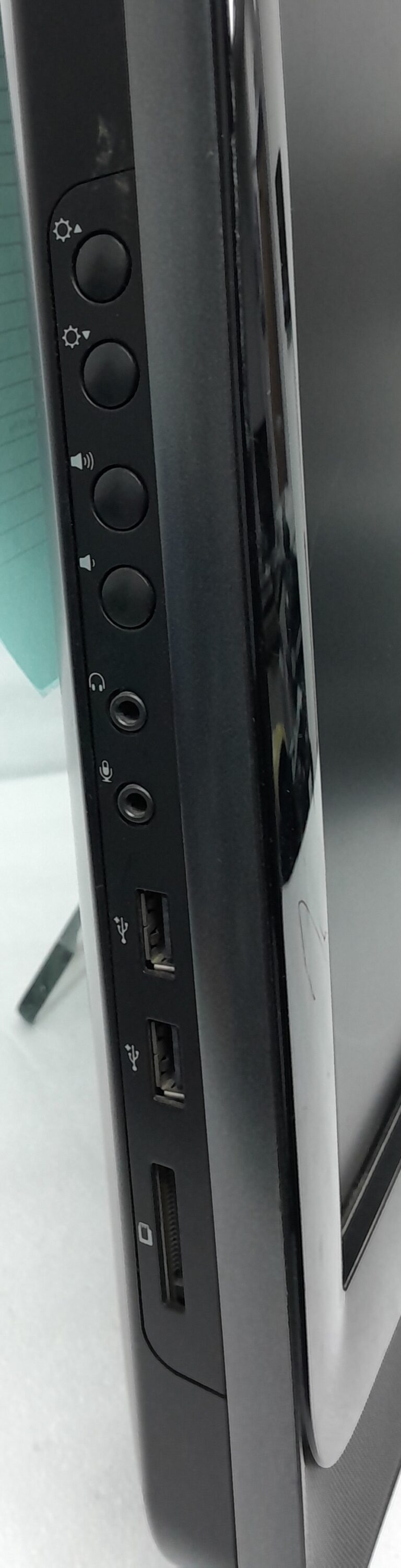 Dell_Vostro_360_3