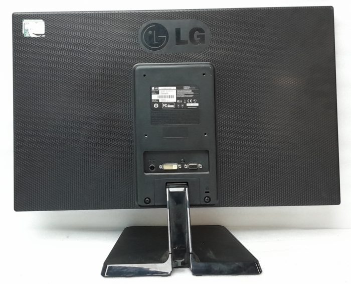 Lg_Flatron_24en33t-b_5