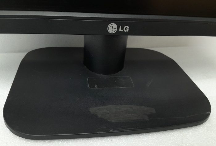 Lg_Flatron_L1718s-bn_3