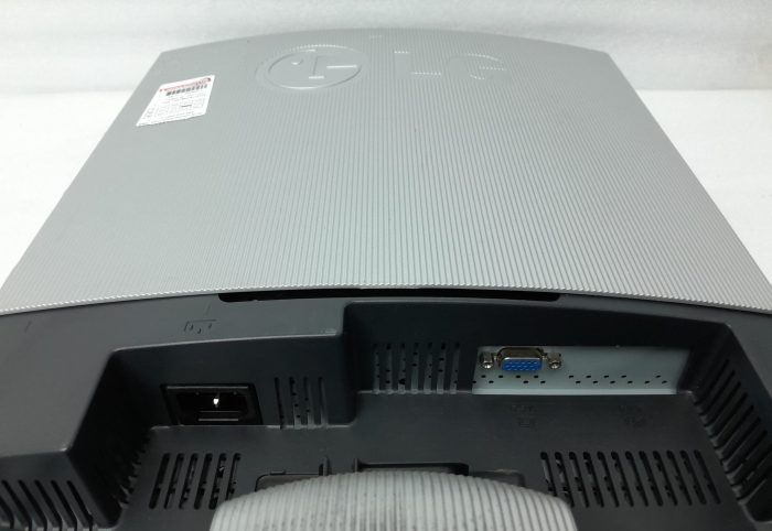 Lg_Flatron_L1730ssnt_L17ns-3_3