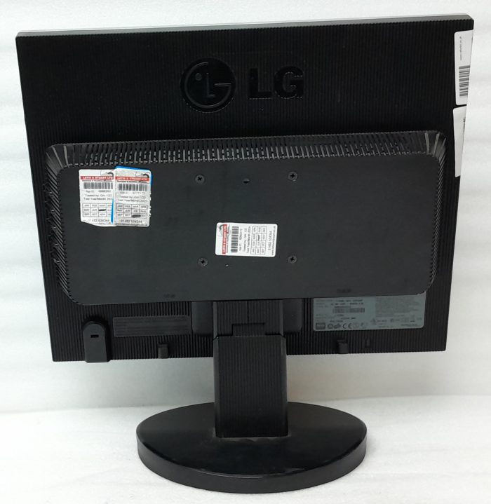 Lg_Flatron_L1752s-sf_4