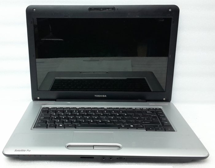 Toshiba_Satellite_Pro_L450-13p_2
