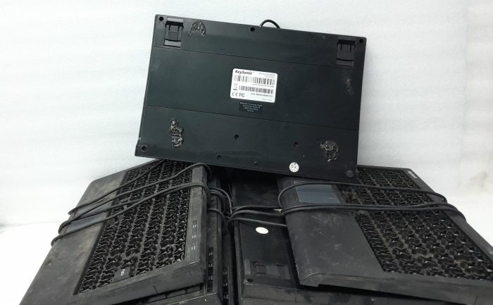 Keysonic Mini Keyboards with Touchpad ACK-540U+ - Joblot x9 - Image 4