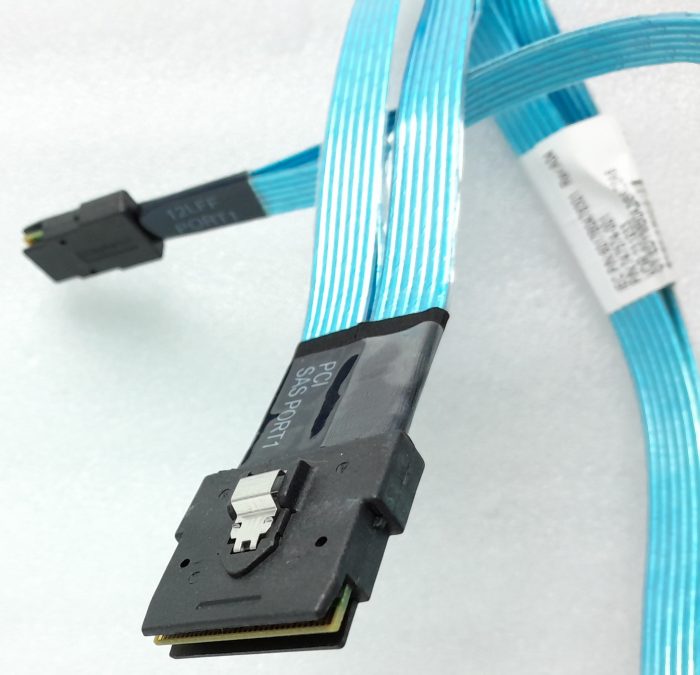 Amphenol Mini SAS Cable 747574-001 784627-001 - Image 6
