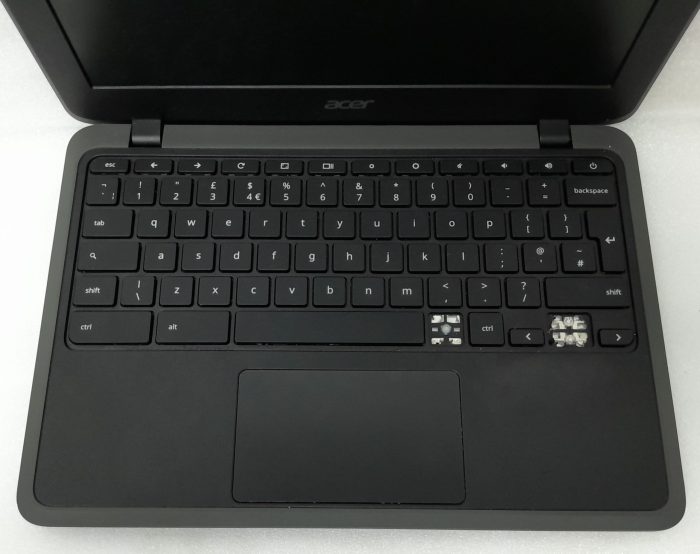 Acer_C733u-c2x_3