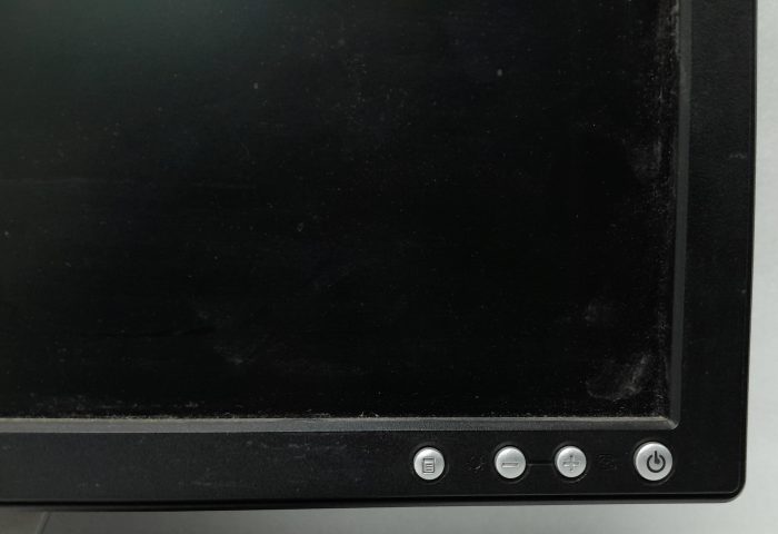 Dell_E198fpb_3