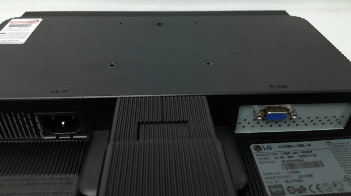 Lg_Flatron_L1752s-sf_4