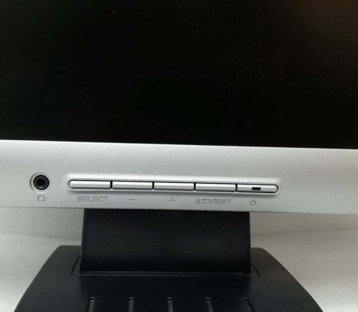 Nec_Aslcd52vm-bk-2_3