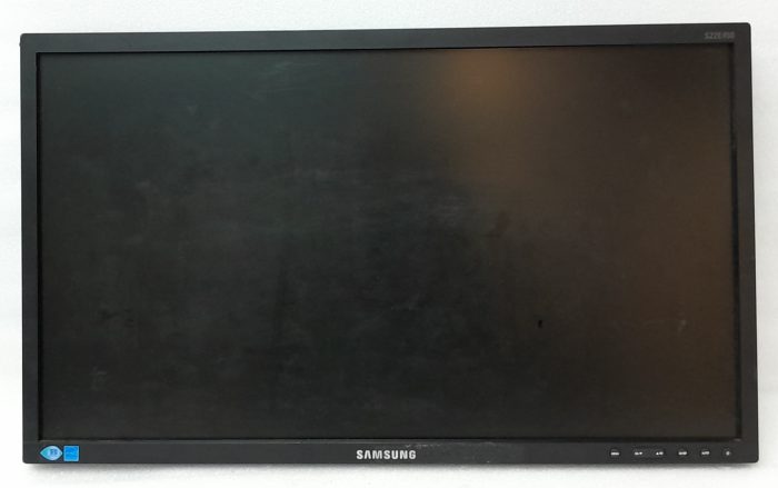 Samsung_S22e450b_2