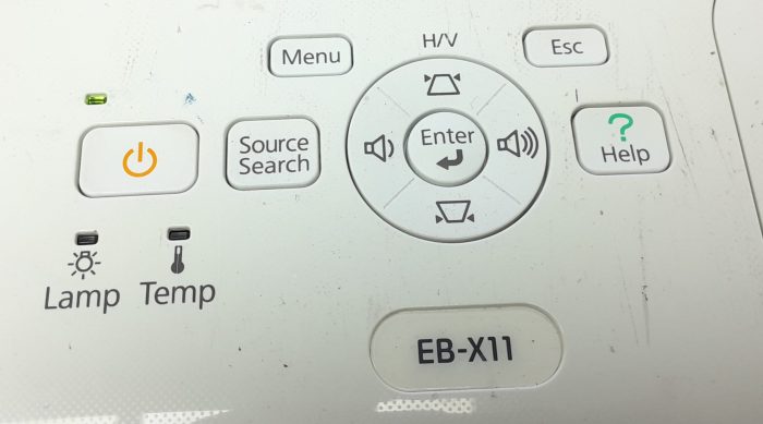 Epson VGA Projector with 2989 Lamp Hours Used EB-X11 (H435B) - Image 7