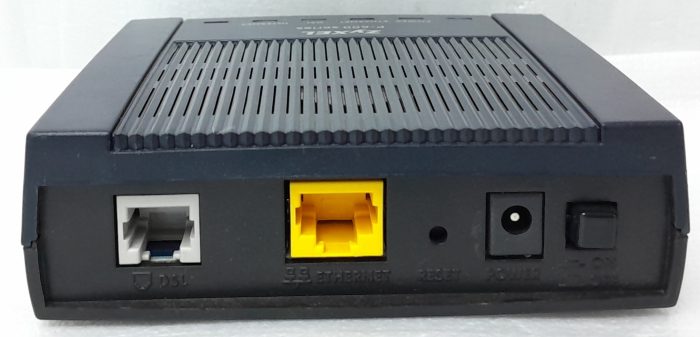 ZyXEL Router P-600 Series P-660R-D1 - Image 5