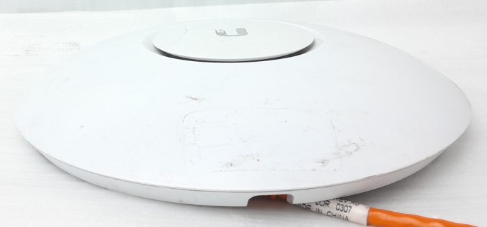 Ubiquiti PoE Wireless Access Point AP AC PRO UAP-AC-PRO - Image 6