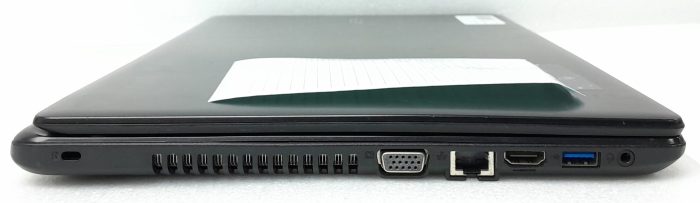 Acer_Travelmate_P256-m_3