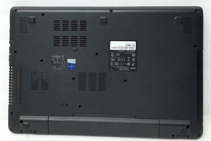Acer_Travelmate_P256-m_5