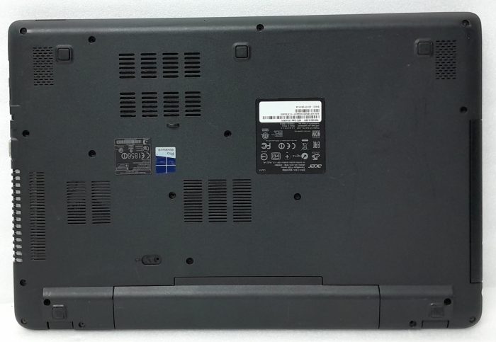 Acer_Travelmate_P256-m_5